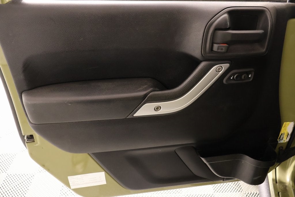 2013 Jeep Wrangler Unlimited Unlimited Sahara