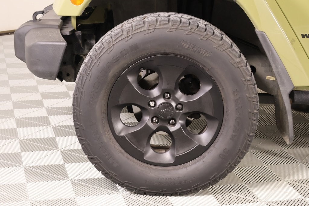 2013 Jeep Wrangler Unlimited Unlimited Sahara