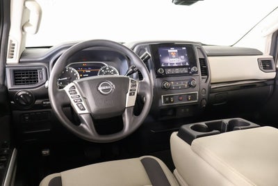 2024 Nissan TITAN SV