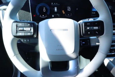 2026 Hyundai SANTA FE SE FWD