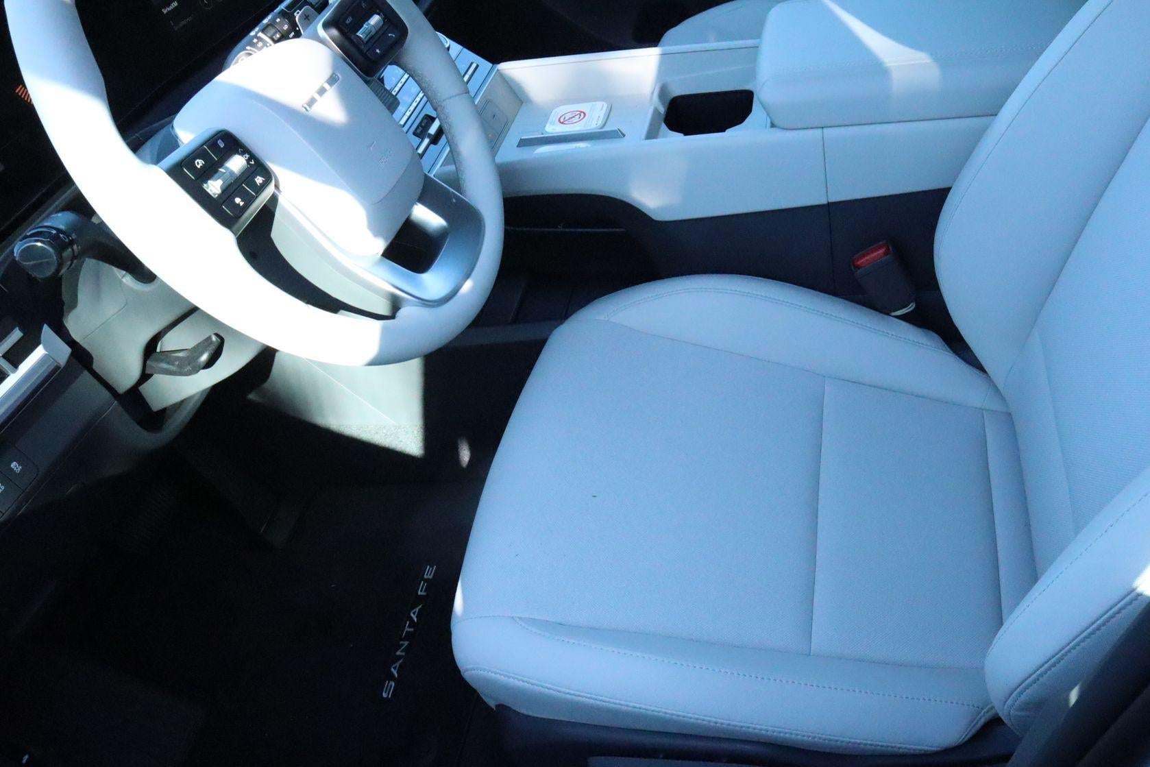 2026 Hyundai SANTA FE SE FWD