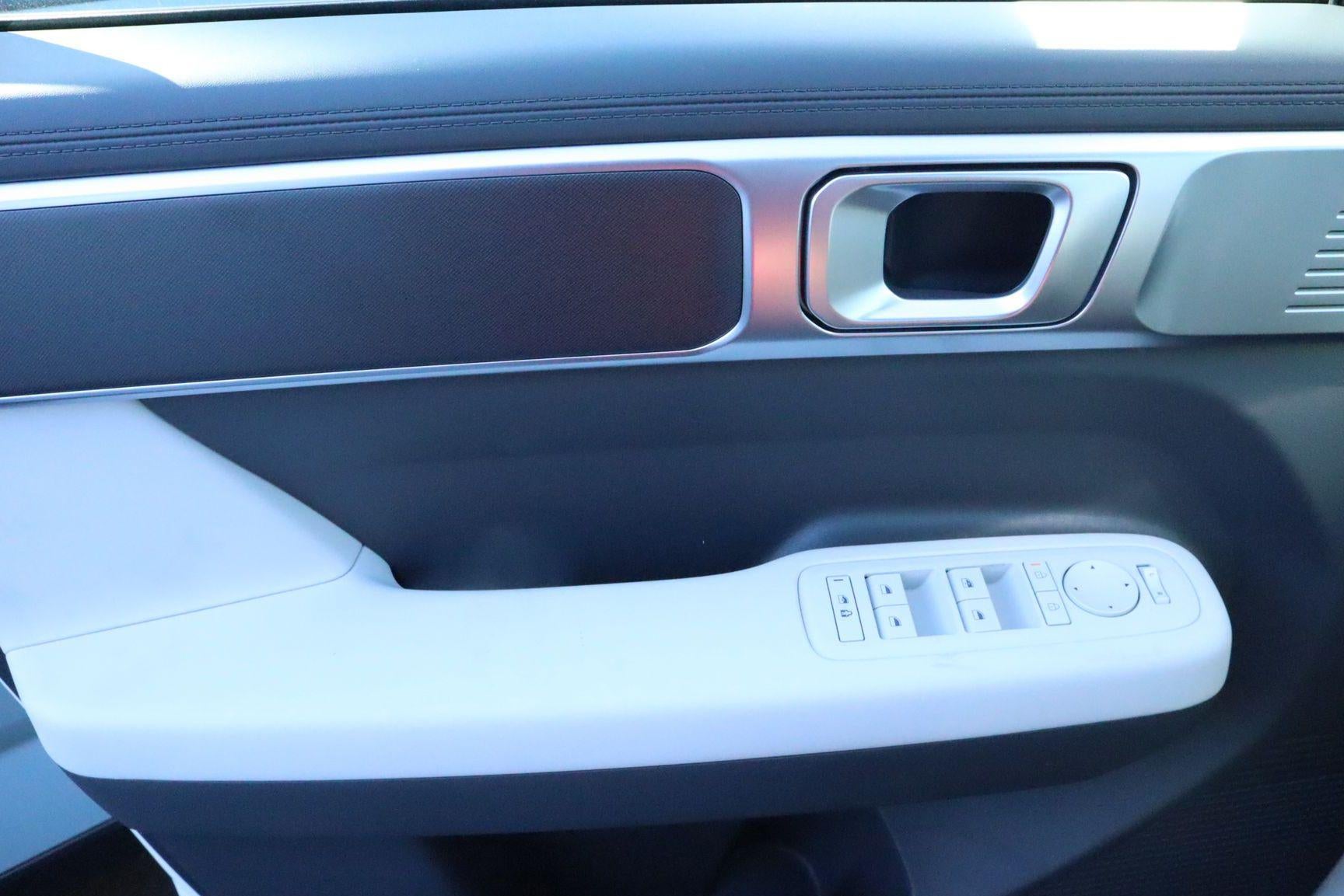 2026 Hyundai SANTA FE SE FWD