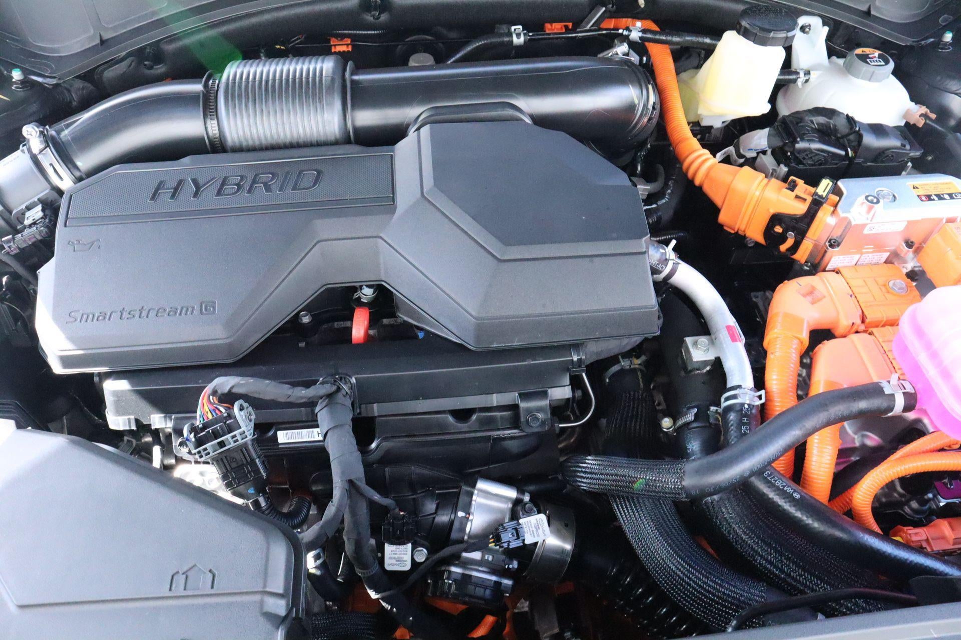 2026 Hyundai SANTA FE HYBRID SEL