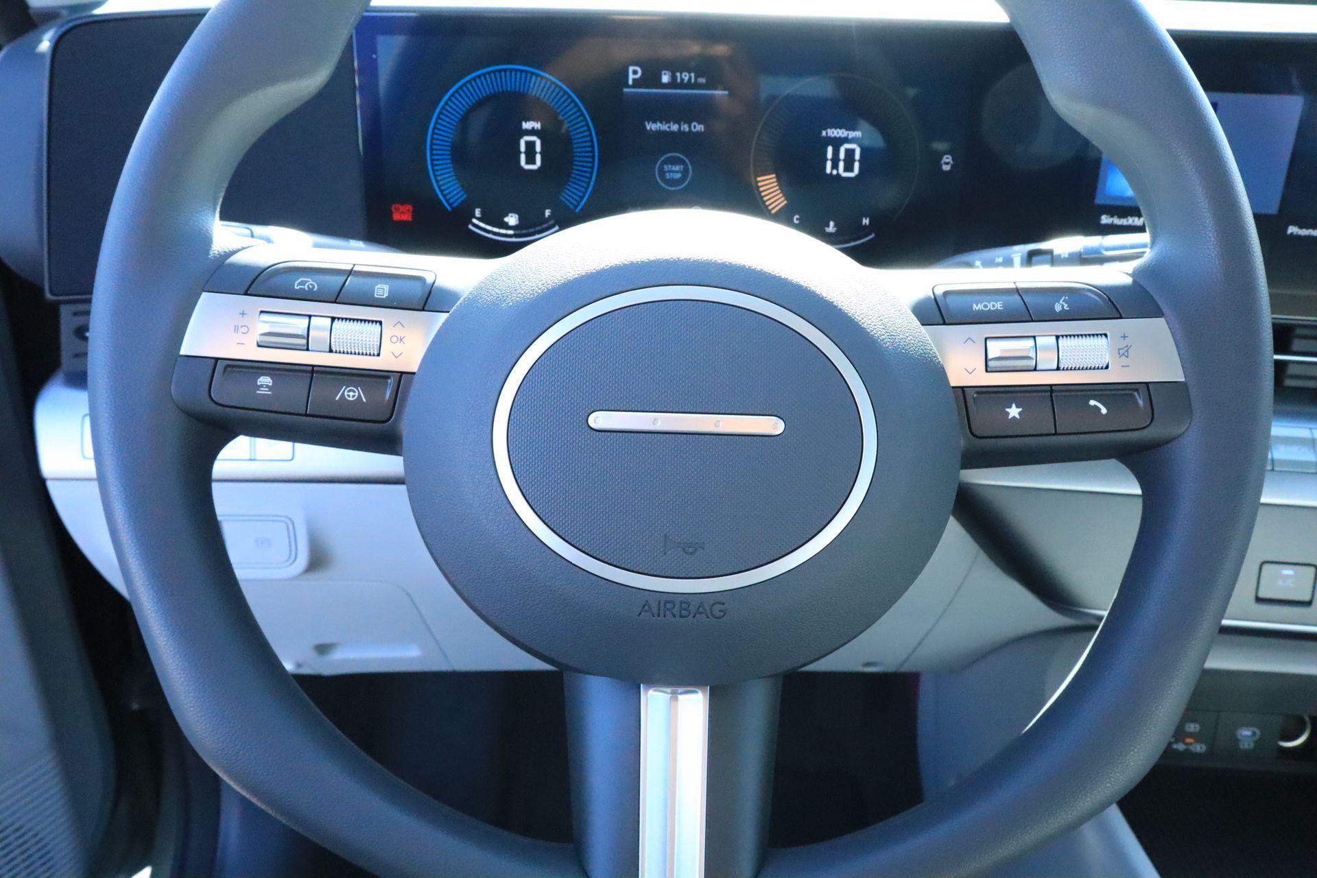 2026 Hyundai KONA SE FWD