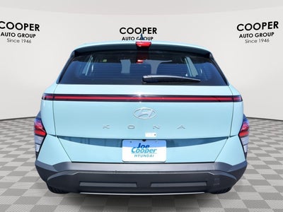 2026 Hyundai KONA SE FWD