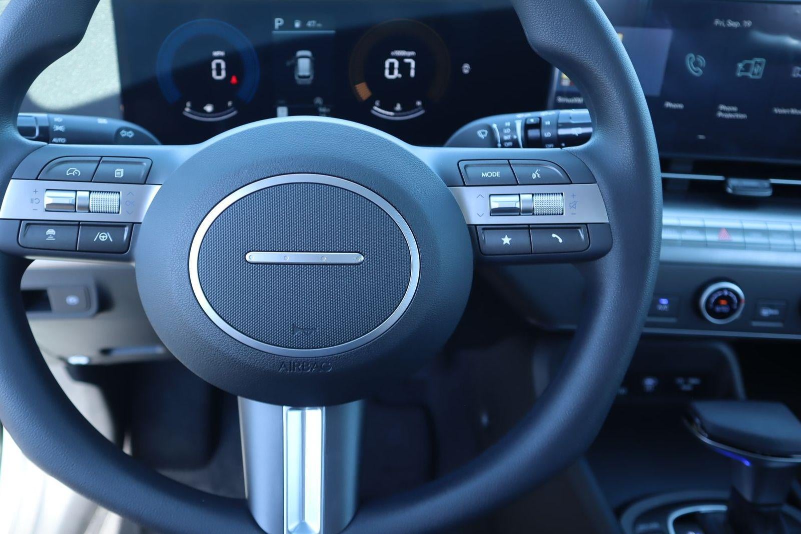 2026 Hyundai KONA SE FWD