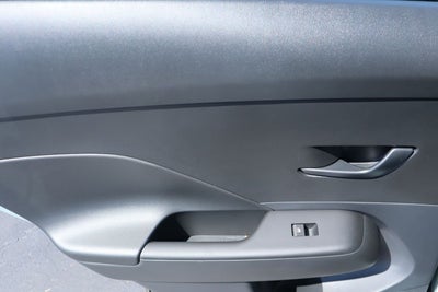 2026 Hyundai KONA SE