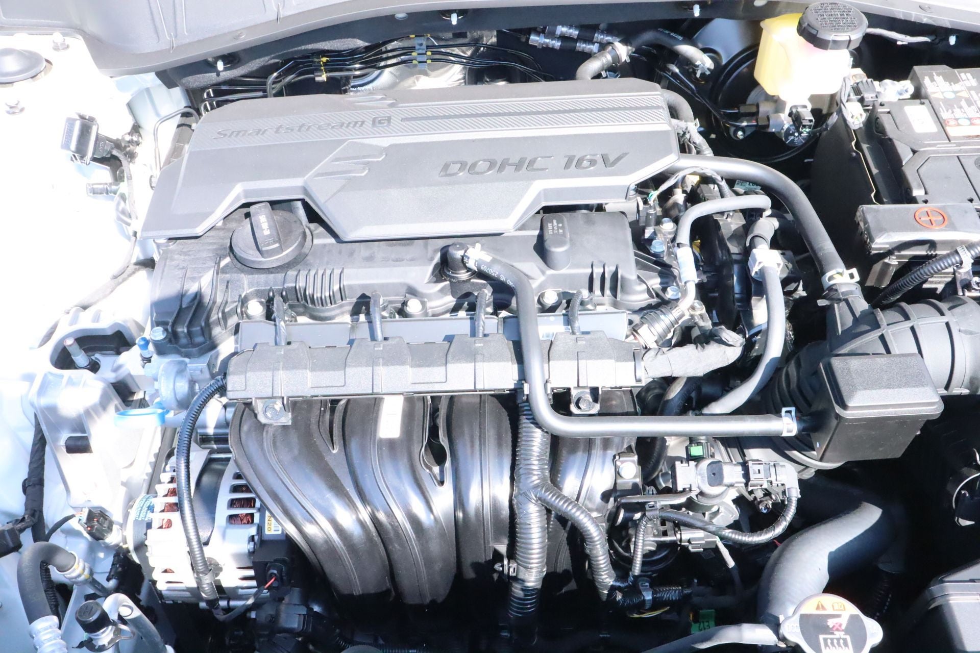 2026 Hyundai KONA SE