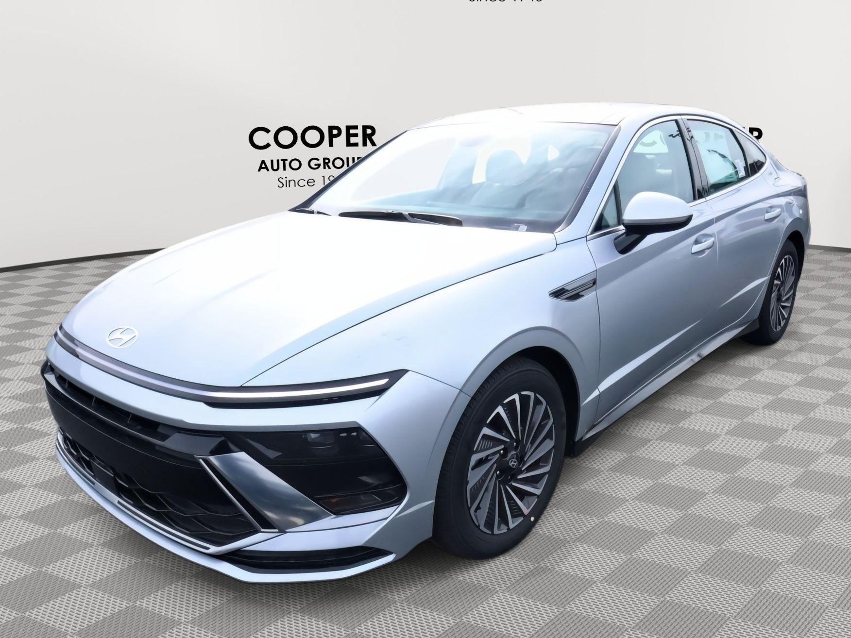 2026 Hyundai SONATA HYBRID SEL