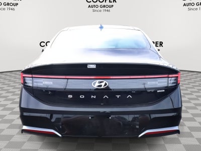 2026 Hyundai SONATA HYBRID SEL