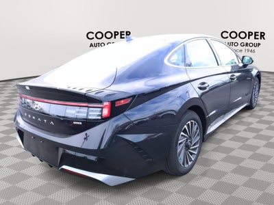 2026 Hyundai SONATA HYBRID SEL