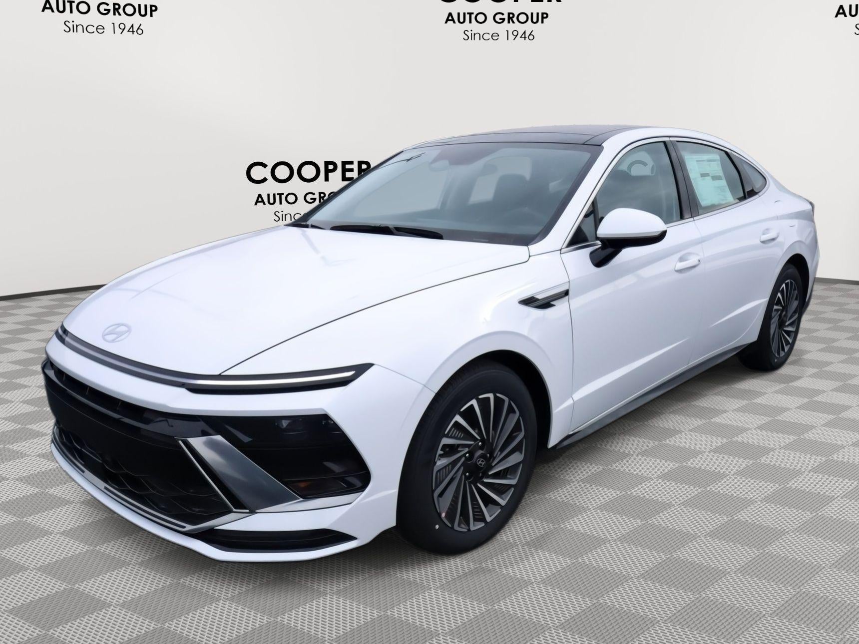 2026 Hyundai SONATA HYBRID SEL