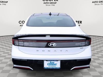 2026 Hyundai SONATA HYBRID SEL