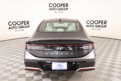 2025 Hyundai SONATA HYBRID SEL