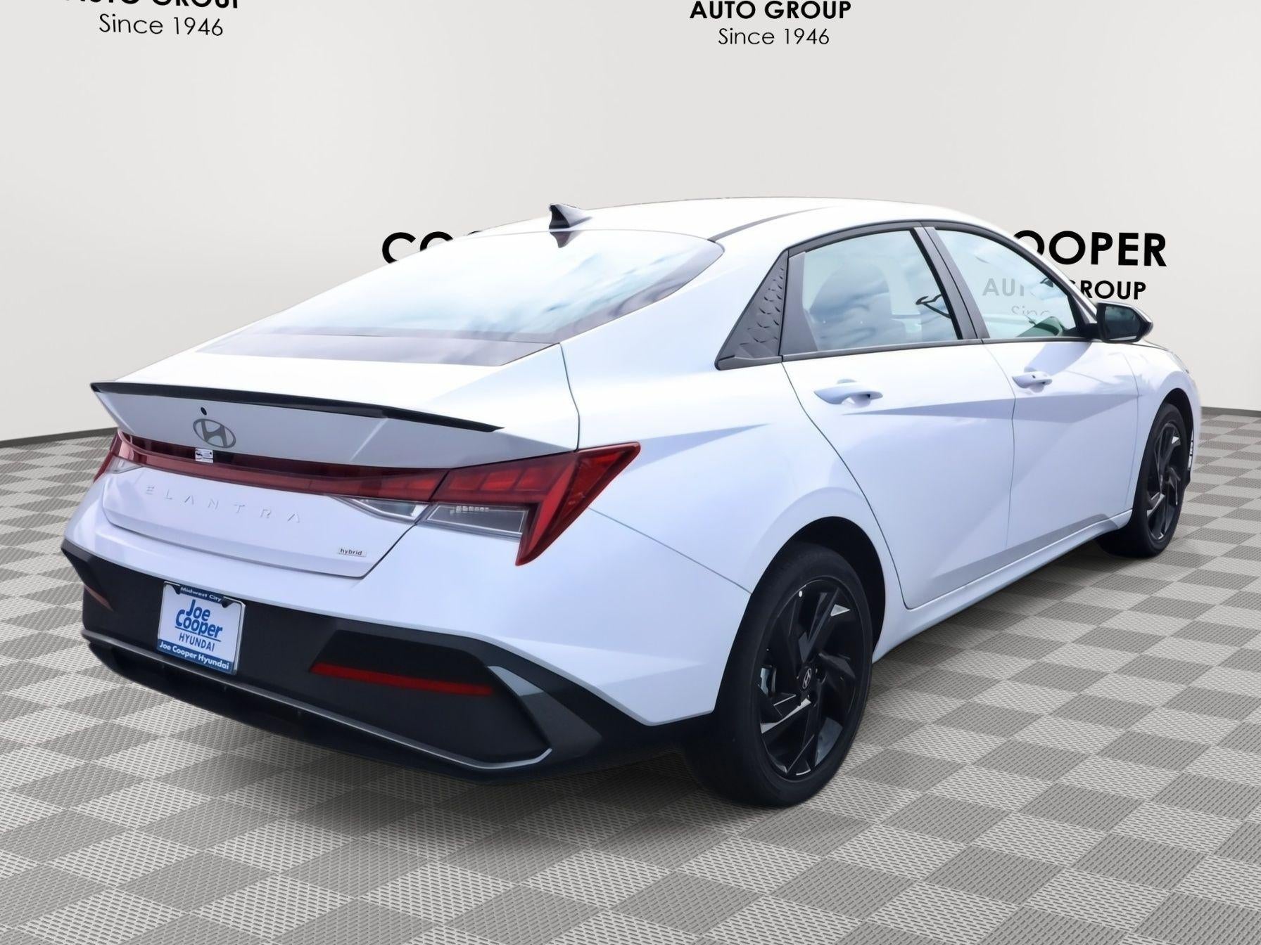 2026 Hyundai ELANTRA HYBRID SEL Sport