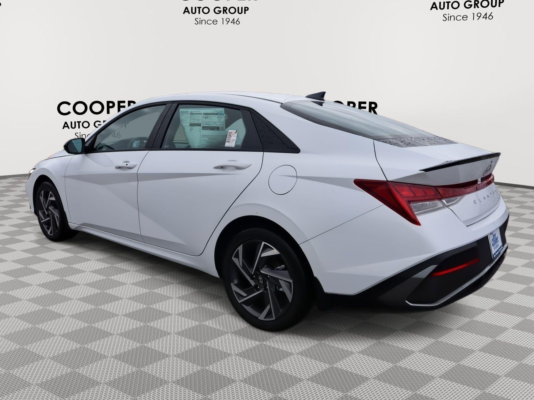 2025 Hyundai ELANTRA HYBRID SEL Sport