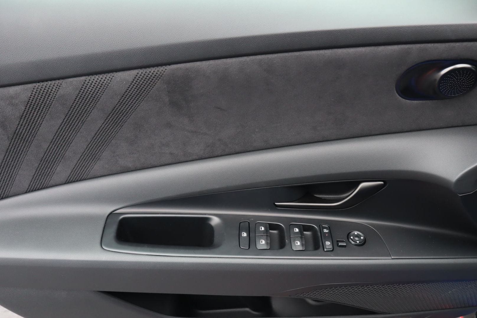 2025 Hyundai ELANTRA N Sedan