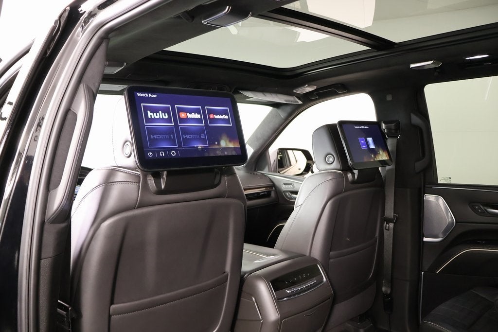 2023 Cadillac Escalade Sport Platinum