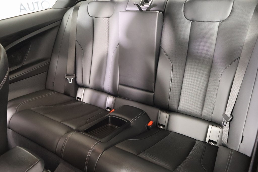 2025 BMW 2 Series 230i xDrive 2D Coupe