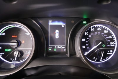 2022 Toyota Camry Hybrid SE