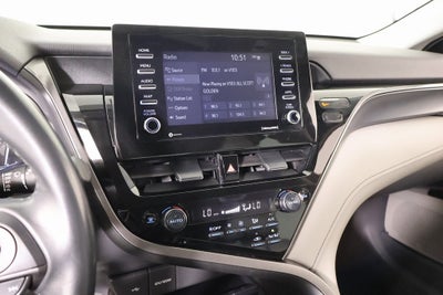 2022 Toyota Camry Hybrid SE