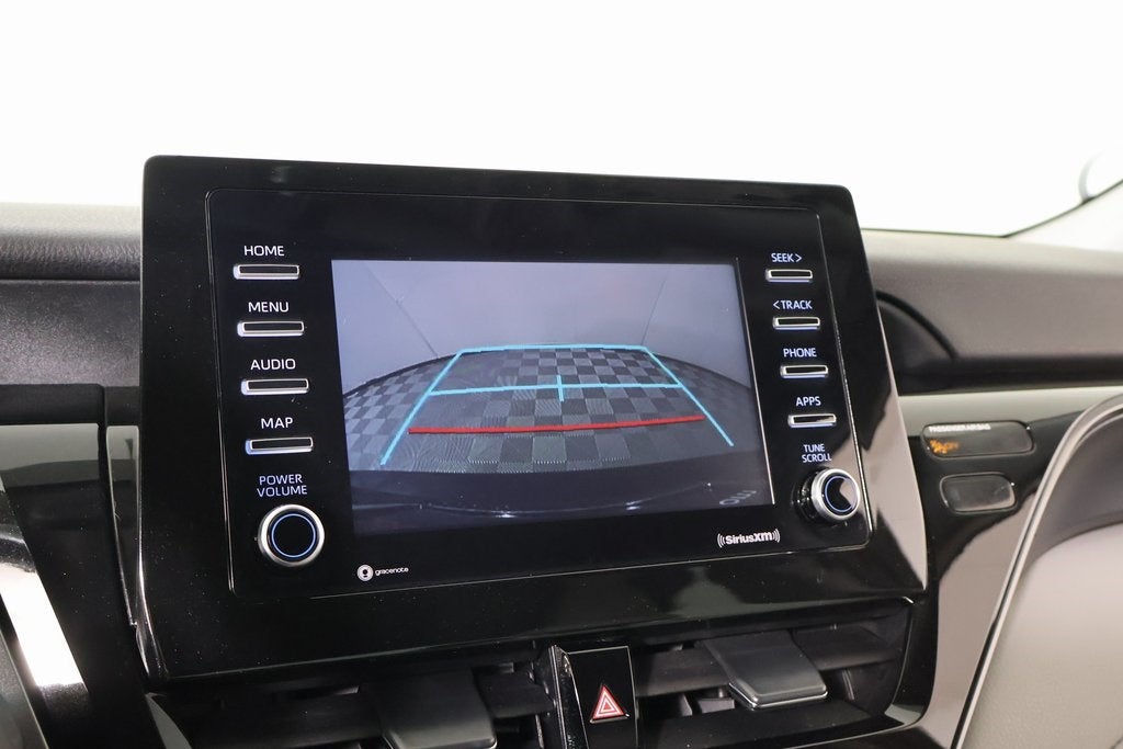 2022 Toyota Camry Hybrid SE