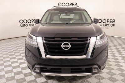2022 Nissan Pathfinder SL
