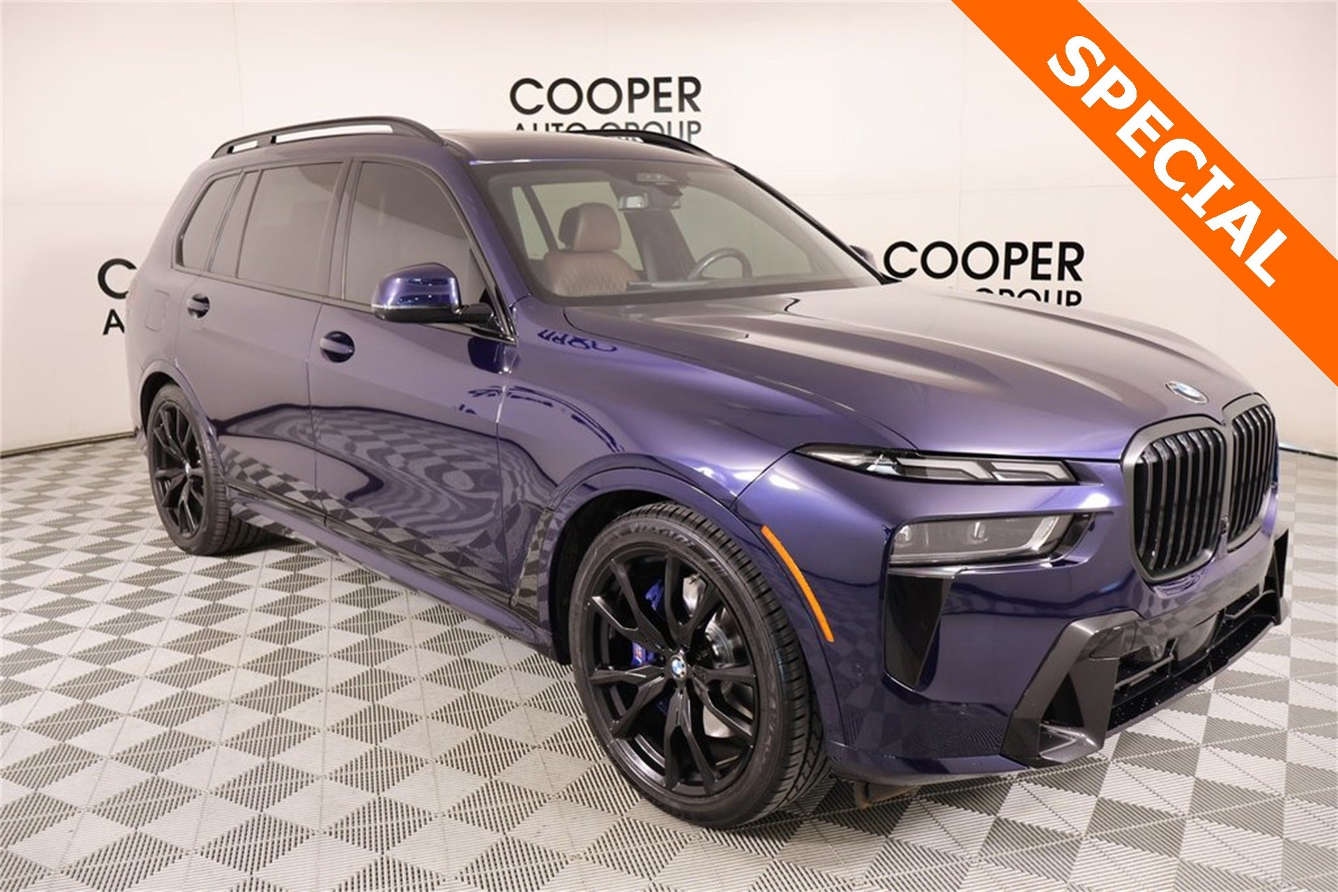 2023 BMW X7 xDrive40i M Sport