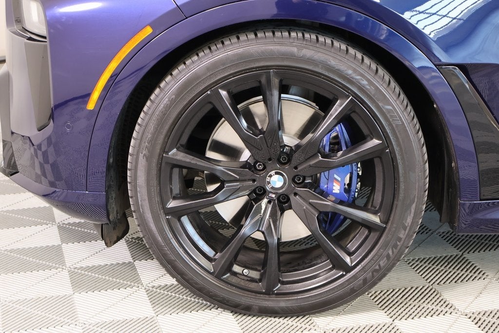 2023 BMW X7 xDrive40i M Sport