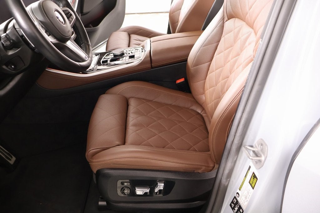 2025 BMW X5 xDrive40i M Sport