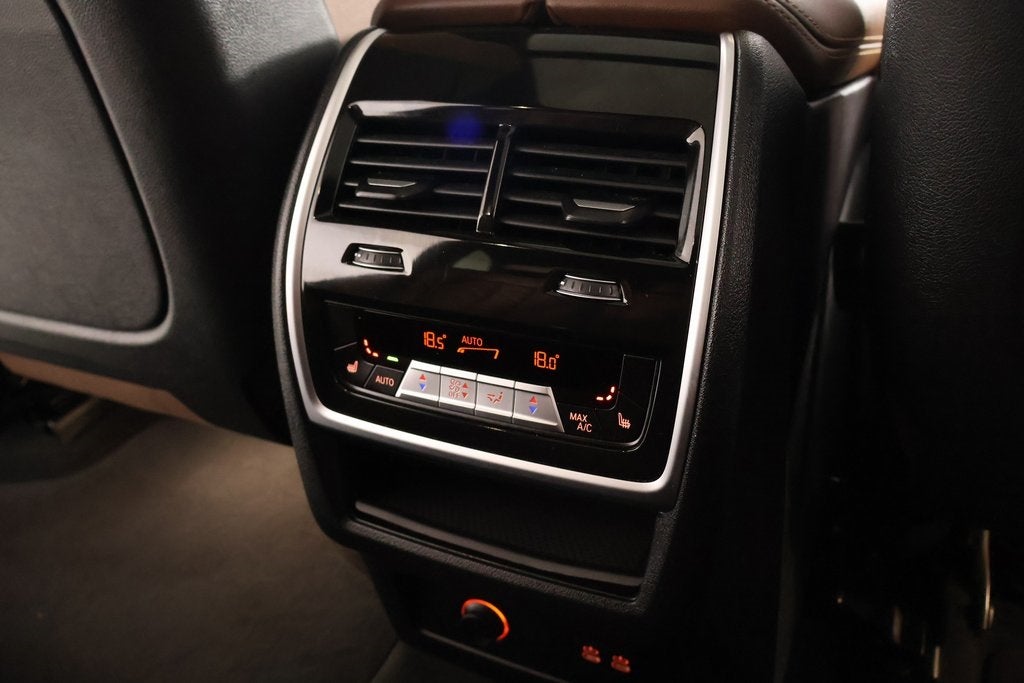 2025 BMW X5 xDrive40i M Sport