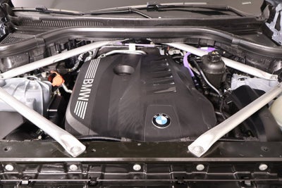 2025 BMW X5 xDrive40i M Sport