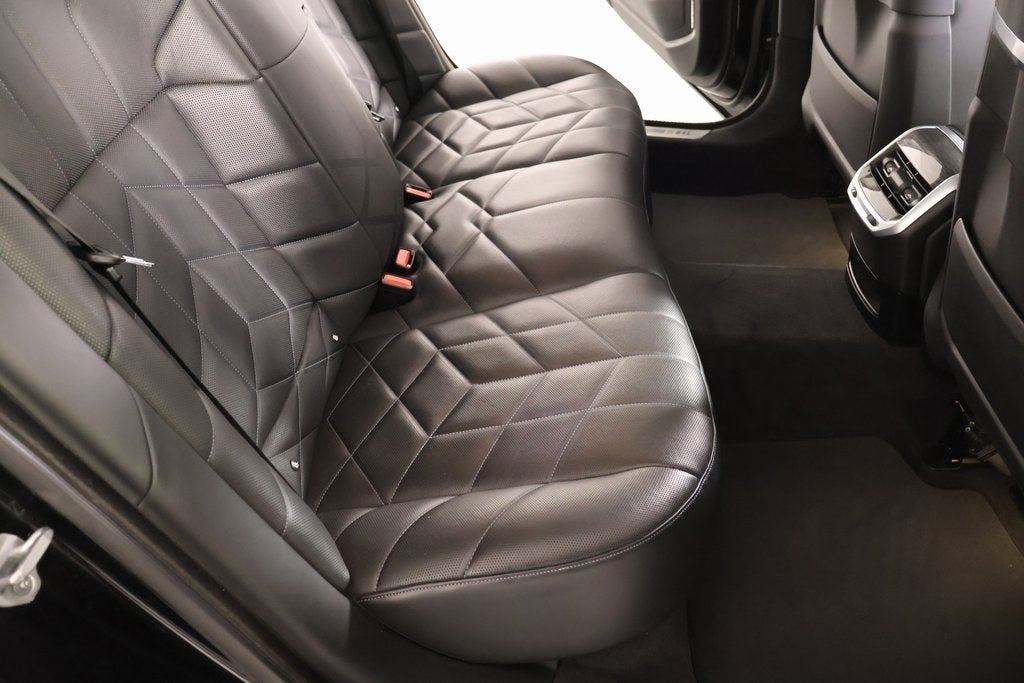 2023 BMW 7 Series 760i xDrive M Sport PRO