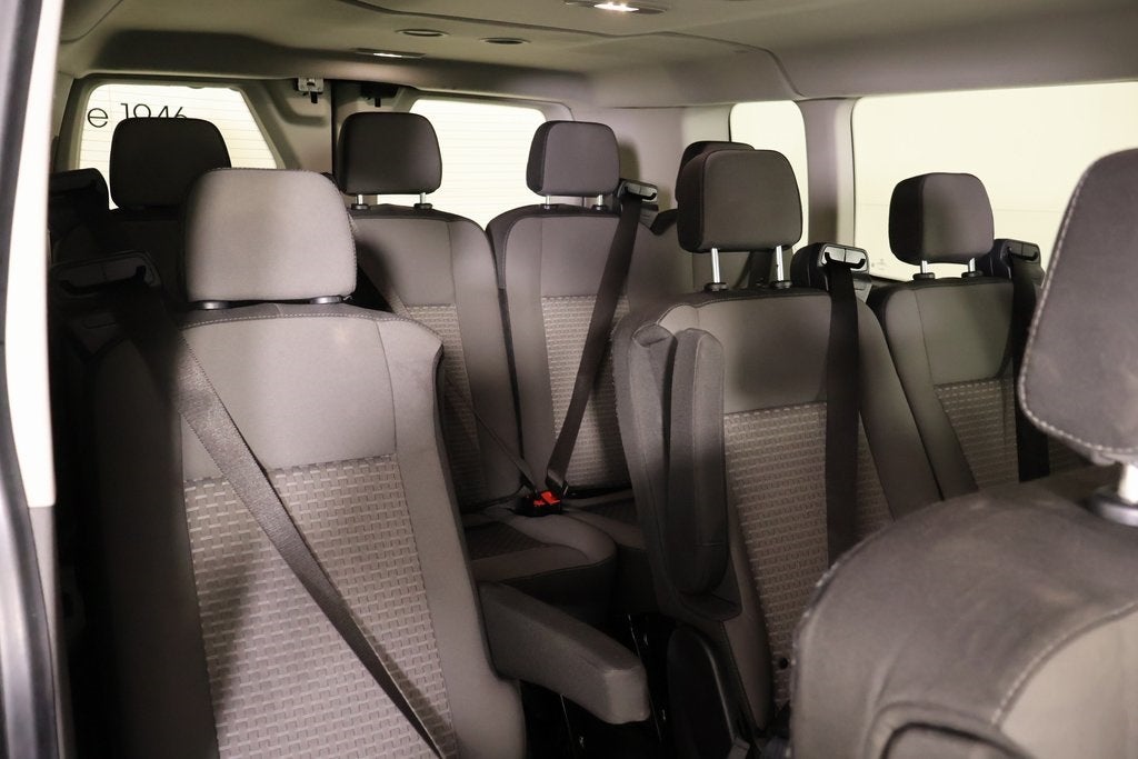 2023 Ford Transit Passenger Wagon XLT