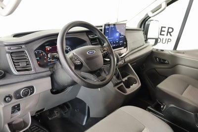 2023 Ford Transit Passenger Wagon XLT