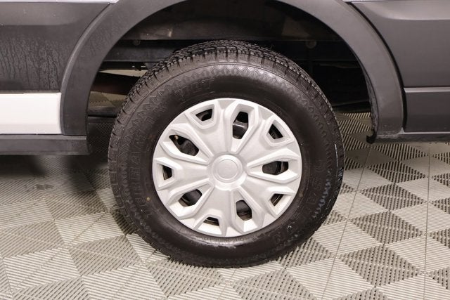 2023 Ford Transit Passenger Wagon XLT