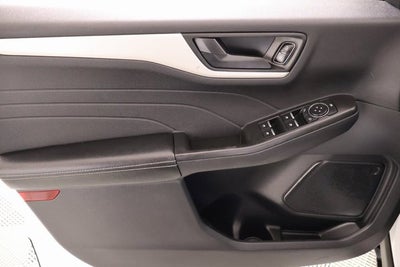 2022 Ford Escape SE Hybrid