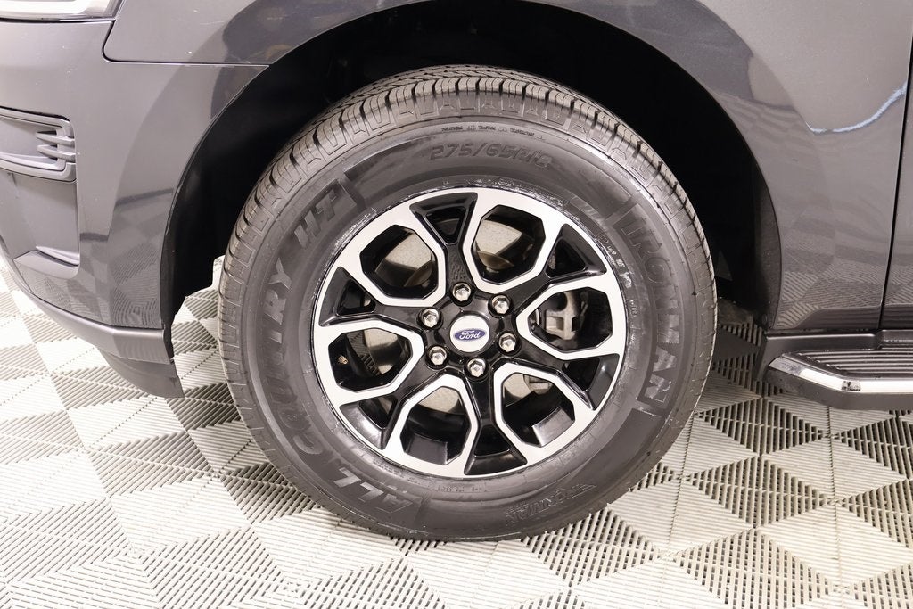 2023 Ford Expedition Max XLT