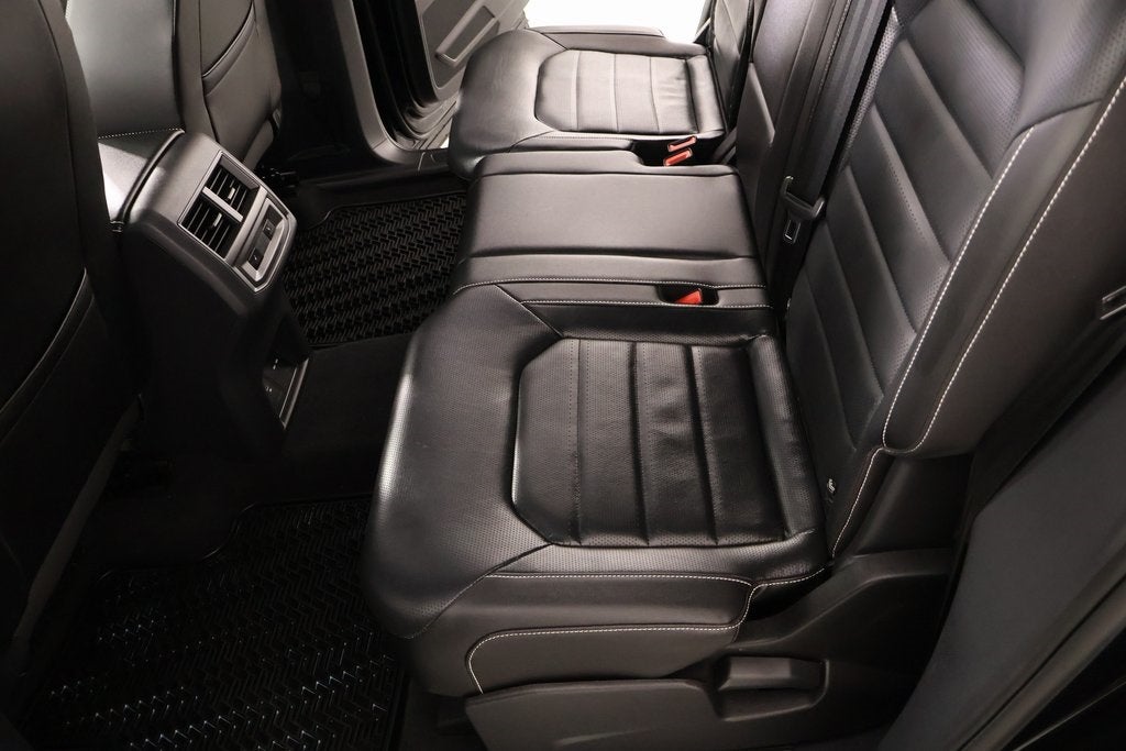 2023 Volkswagen Atlas Cross Sport 3.6L V6 SEL Premium R-Line