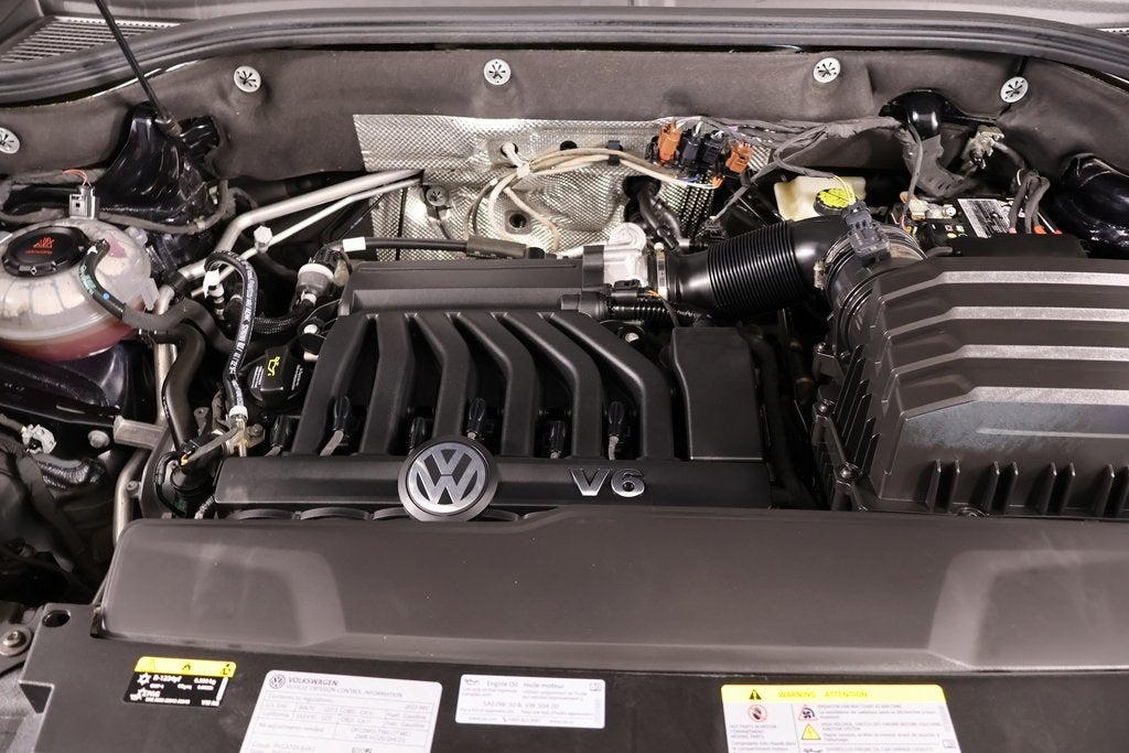 2023 Volkswagen Atlas Cross Sport 3.6L V6 SEL Premium R-Line