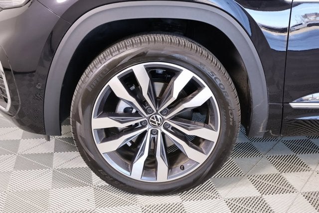 2023 Volkswagen Atlas Cross Sport 3.6L V6 SEL Premium R-Line
