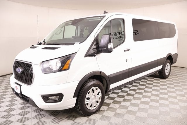 2023 Ford Transit Passenger Wagon XLT