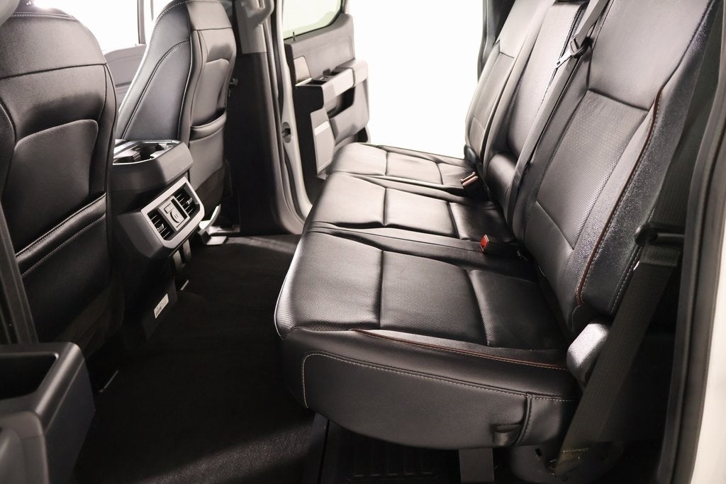 2024 Ford Super Duty F-350 DRW Lariat DRW