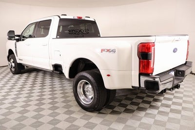 2024 Ford Super Duty F-350 DRW Lariat DRW