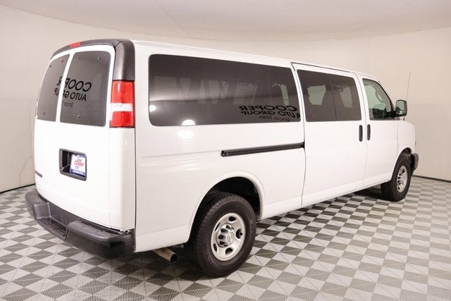 2020 Chevrolet Express Passenger LS Passenger