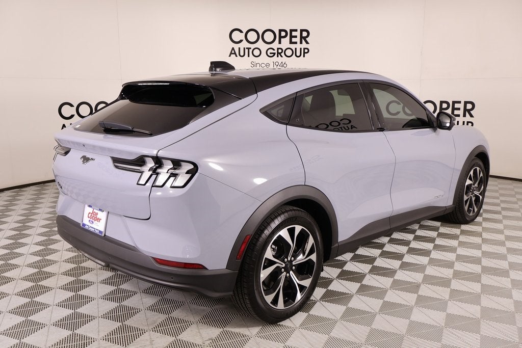 2025 Ford Mustang Mach-E Select