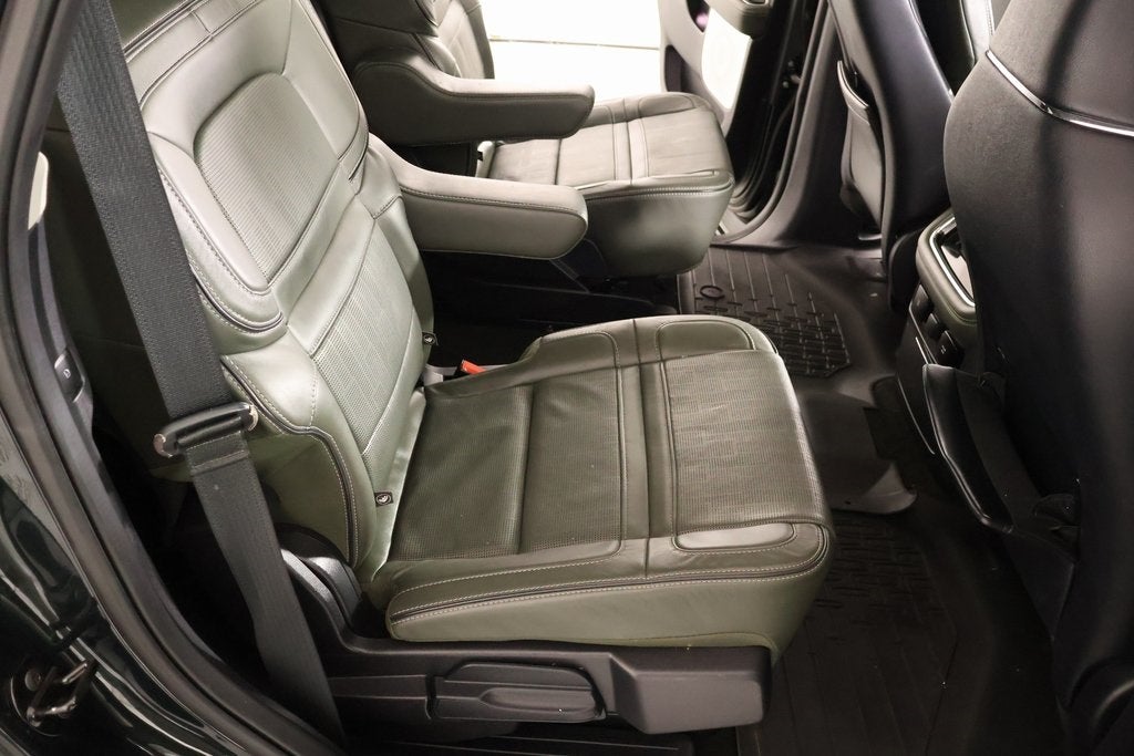 2022 Lincoln Navigator Black Label