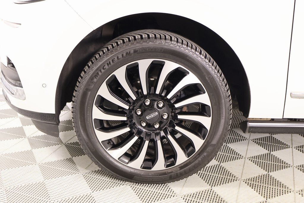 2023 Lincoln Navigator L L Black Label