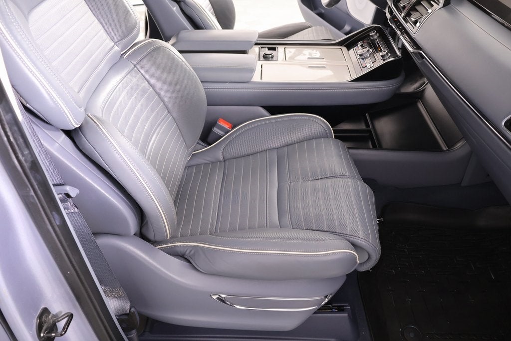 2019 Lincoln Navigator L Black Label