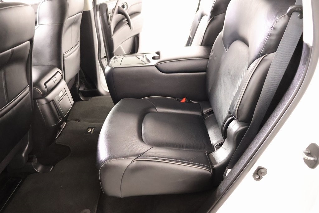 2023 INFINITI QX80 LUXE